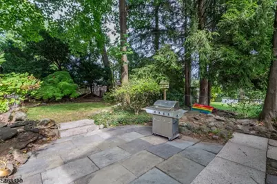 133 Buckingham Rd, Montclair, NJ 07043 - Photo 28