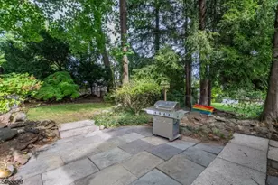 133 Buckingham Rd, Montclair, NJ 07043 - Photo 28