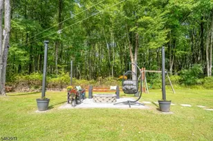 738 County Rd 579, Raritan Township, NJ 08822 - Photo 28