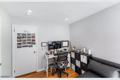 738 County Road 579, Raritan Township, NJ 08822 - Photo 18