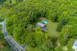 738 County Rd 579, Raritan Township, NJ 08822 - Photo 36