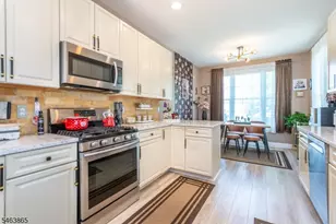 66 Saratoga Ct, Franklin Township, NJ 08873 - Photo 12