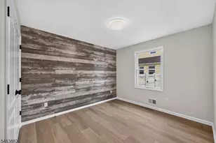 181 Chestnut St, Garfield, NJ 07026 - Photo 12