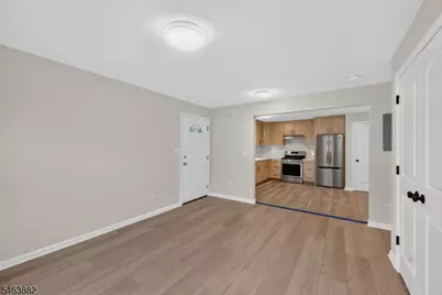 181 Chestnut St #1, Garfield, NJ 07026 - Photo 6
