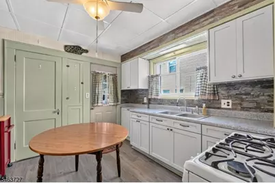 258 Whittier Ave, Dunellen, NJ 08812 - Photo 16
