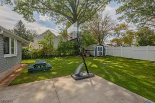 214 Villa Pl, Rahway, NJ 07065 - Photo 14