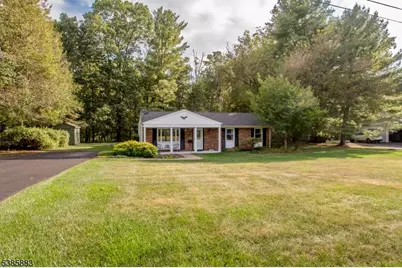 5 Deer Path, Holland Township, NJ 08848 - Photo 2