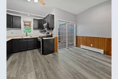249 Mercer St, Phillipsburg, NJ 08865 - Photo 8