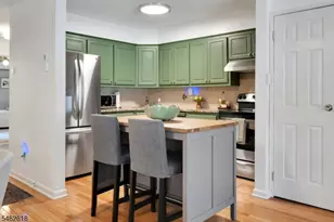 301 Claremont Ave, Montclair Twp., NJ 07042 - Photo 14