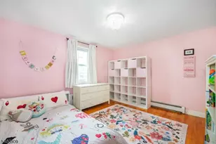 111 Greenlawn Ave, Clifton, NJ 07013 - Photo 16