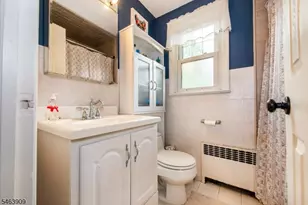 111 Greenlawn Ave, Clifton, NJ 07013 - Photo 14