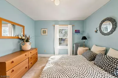 239 Magie Ave, Roselle Park, NJ 07204 - Photo 12