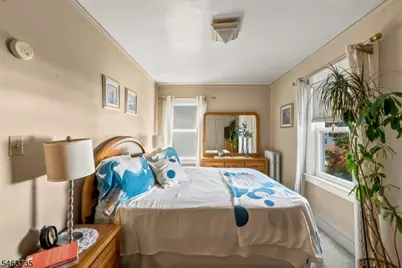239 Magie Ave, Roselle Park, NJ 07204 - Photo 14