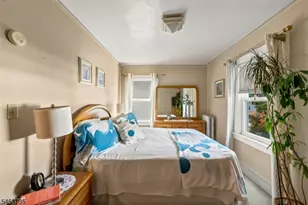 239 Magie Ave, Roselle Park, NJ 07204 - Photo 14