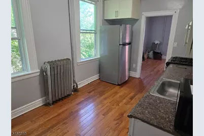 9 S 17th St, East Orange, NJ 07018 - Photo 4