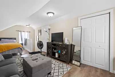 278 Wainwright St, Newark, NJ 07112 - Photo 24