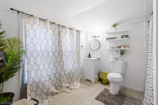 278 Wainwright St, Newark, NJ 07112 - Photo 30