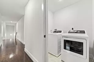 543 13th Ave, Newark, NJ 07103 - Photo 12
