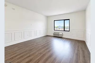 1 Carriage City Plz #709, Rahway, NJ 07065 - Photo 4