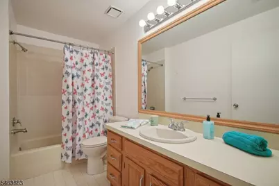 29 Spruce Court Ondo, Bedminster Township, NJ 07921 - Photo 12