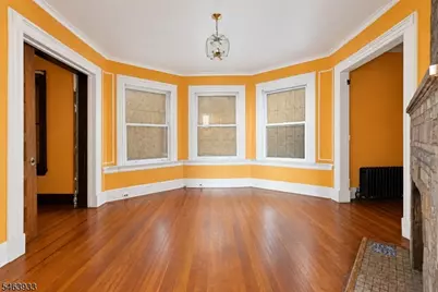 102 S Clinton St, East Orange, NJ 07018 - Photo 12