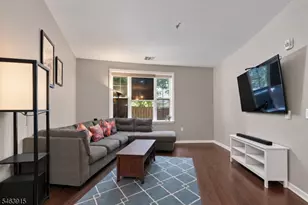 435 Van Houten Ave, Passaic, NJ 07055 - Photo 10