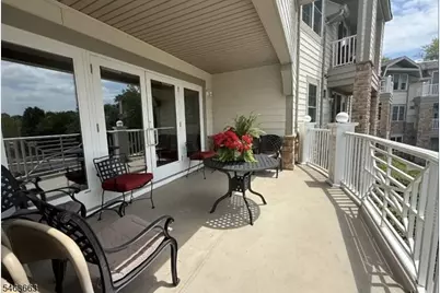 373 Victoria Drive, Bridgewater, NJ 08807 - Photo 4