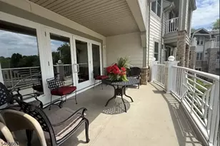 373 Victoria Dr, Bridgewater, NJ 08807 - Photo 4