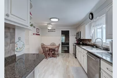 67 Harrison St, Verona, NJ 07044 - Photo 14