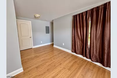 60 W Shawnee Trl, Jefferson Township, NJ 07885 - Photo 6