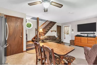 103 Vermont Trl, Hopatcong, NJ 07843 - Photo 12