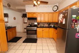 753 Bailey Ave, Elizabeth, NJ 07208 - Photo 4