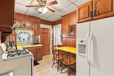 671 E 29th St, Paterson, NJ 07504 - Photo 10