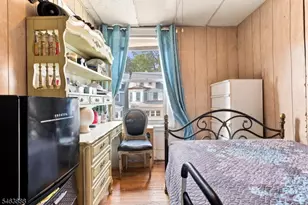 671 E 29th St, Paterson, NJ 07504 - Photo 18