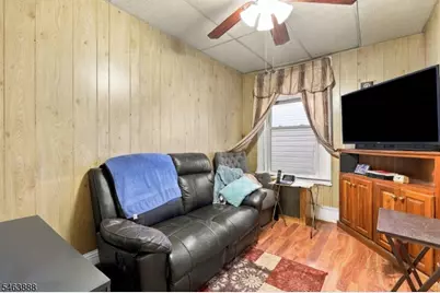 671 E 29th St, Paterson, NJ 07504 - Photo 24