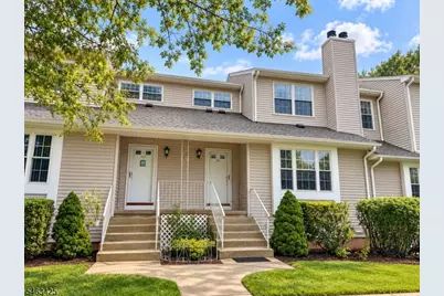 181 Driscoll Ct, Franklin Township, NJ 08873 - Photo 1
