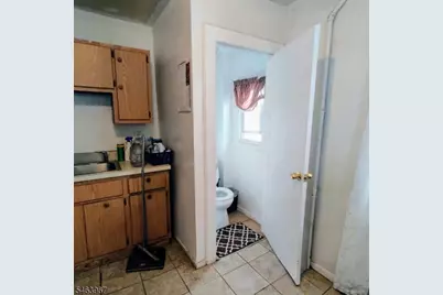 722 S 14th St, Newark, NJ 07103 - Photo 12