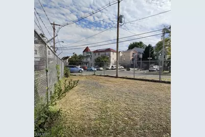 722 S 14th St, Newark, NJ 07103 - Photo 10