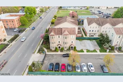 103 S Grove St, East Orange, NJ 07018 - Photo 2