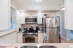 103 S Grove St, East Orange, NJ 07018 - Photo 22