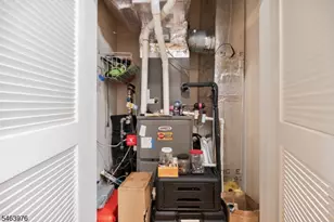 103 S Grove St, East Orange, NJ 07018 - Photo 14