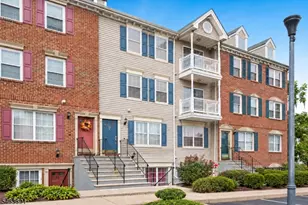 26 Seton Hall Dr, Newark, NJ 07103 - Photo 2