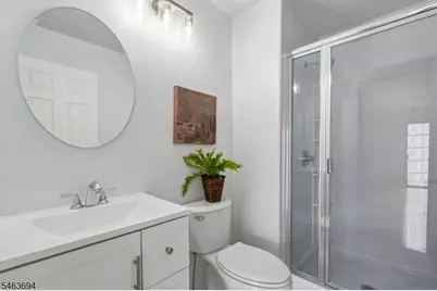 26 Seton Hall Dr, Newark, NJ 07103 - Photo 18