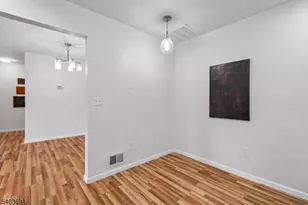 26 Seton Hall Dr, Newark, NJ 07103 - Photo 12