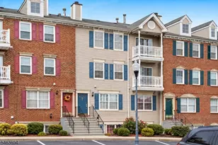 26 Seton Hall Dr, Newark, NJ 07103 - Photo 28