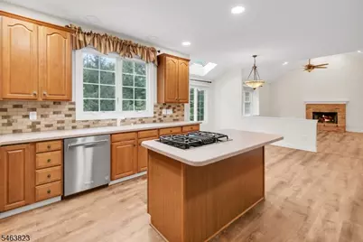 5 Savannah Ct, Bernards Township, NJ 07920 - Photo 10