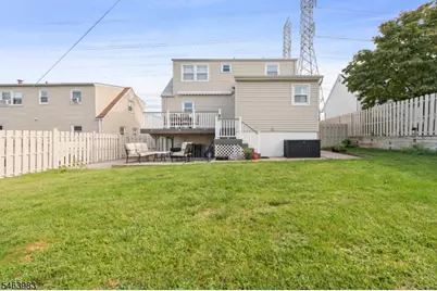 7 Veterans Pl, North Arlington, NJ 07031 - Photo 30