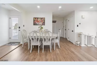 7 Veterans Pl, North Arlington, NJ 07031 - Photo 4