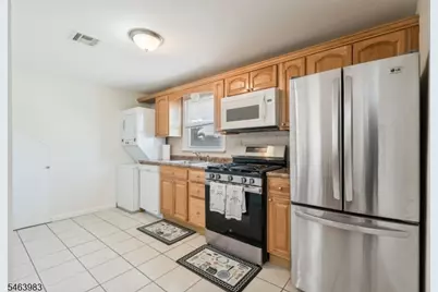 7 Veterans Pl, North Arlington, NJ 07031 - Photo 14