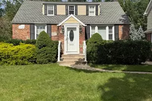 118 3rd St, Dunellen, NJ 08812 - Photo 1